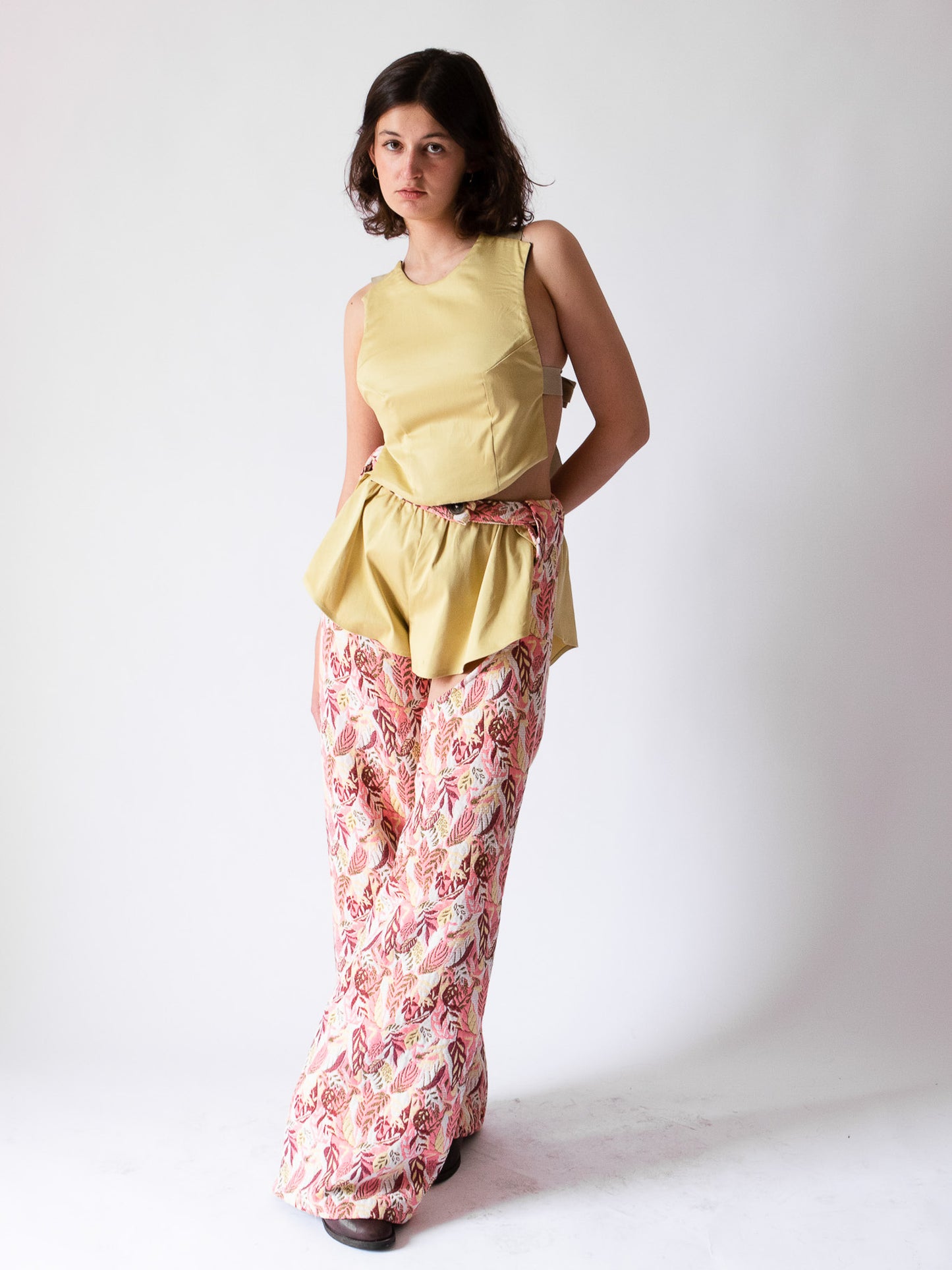 Giglio x Archetipo - Lakota Chaps Pink Leaves