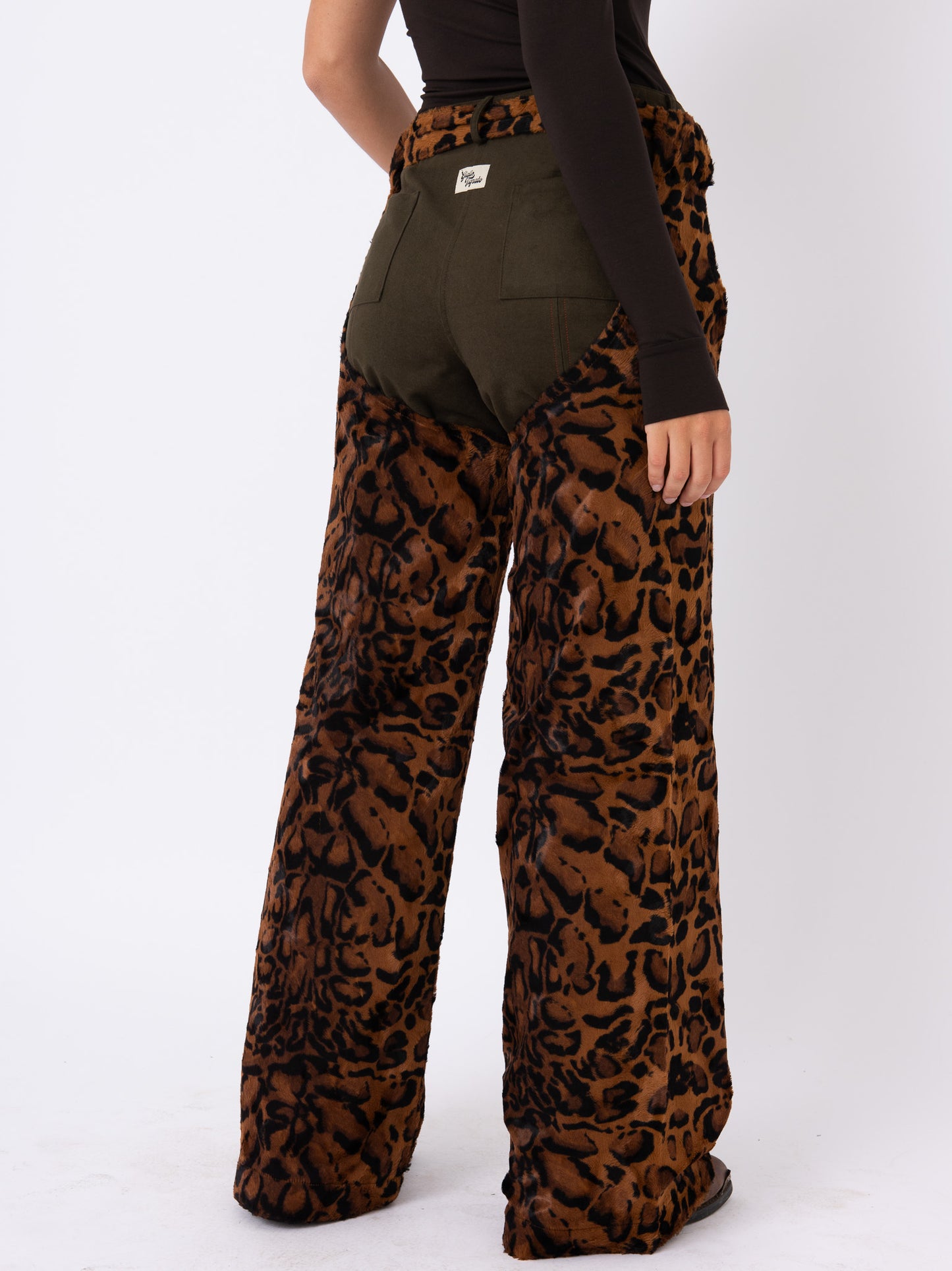 Lakota Chaps in Animalier Fake Fur
