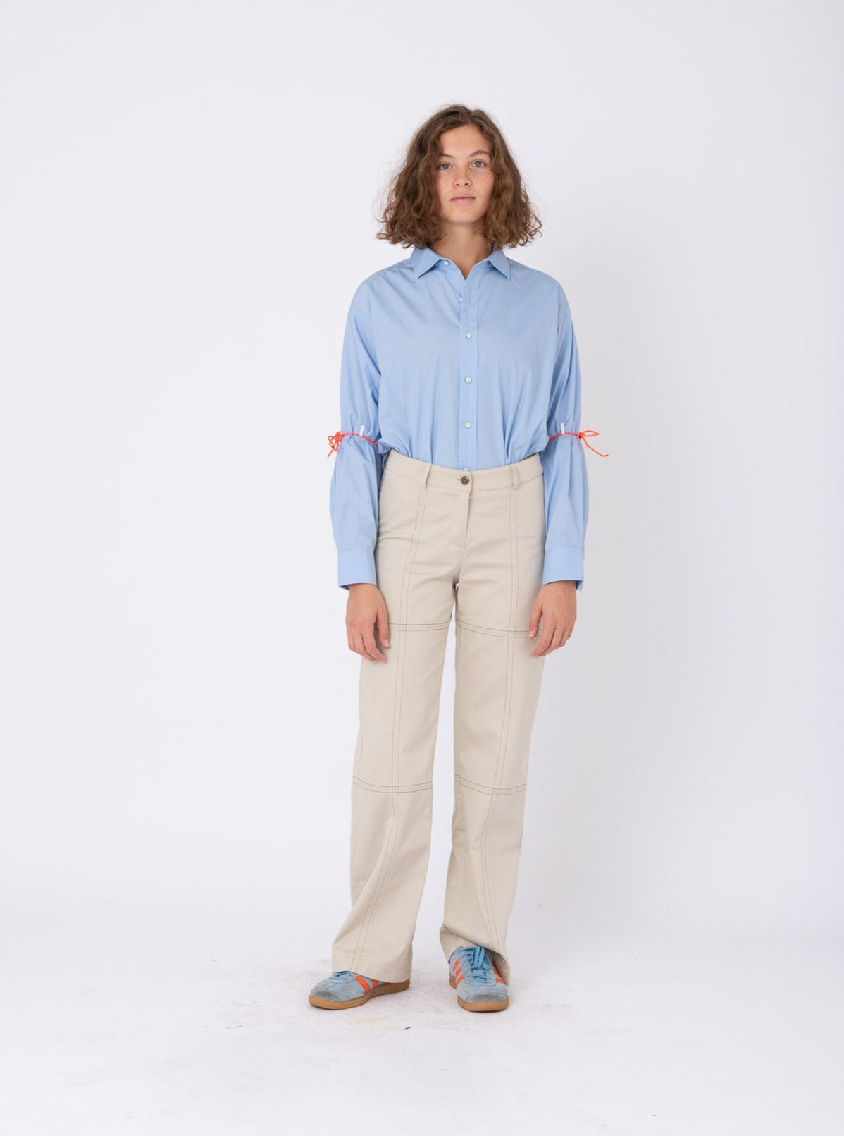 Body Shirt in Light Blue Cotton