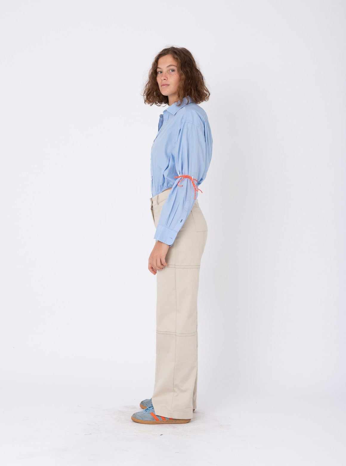 Body Shirt in Light Blue Cotton