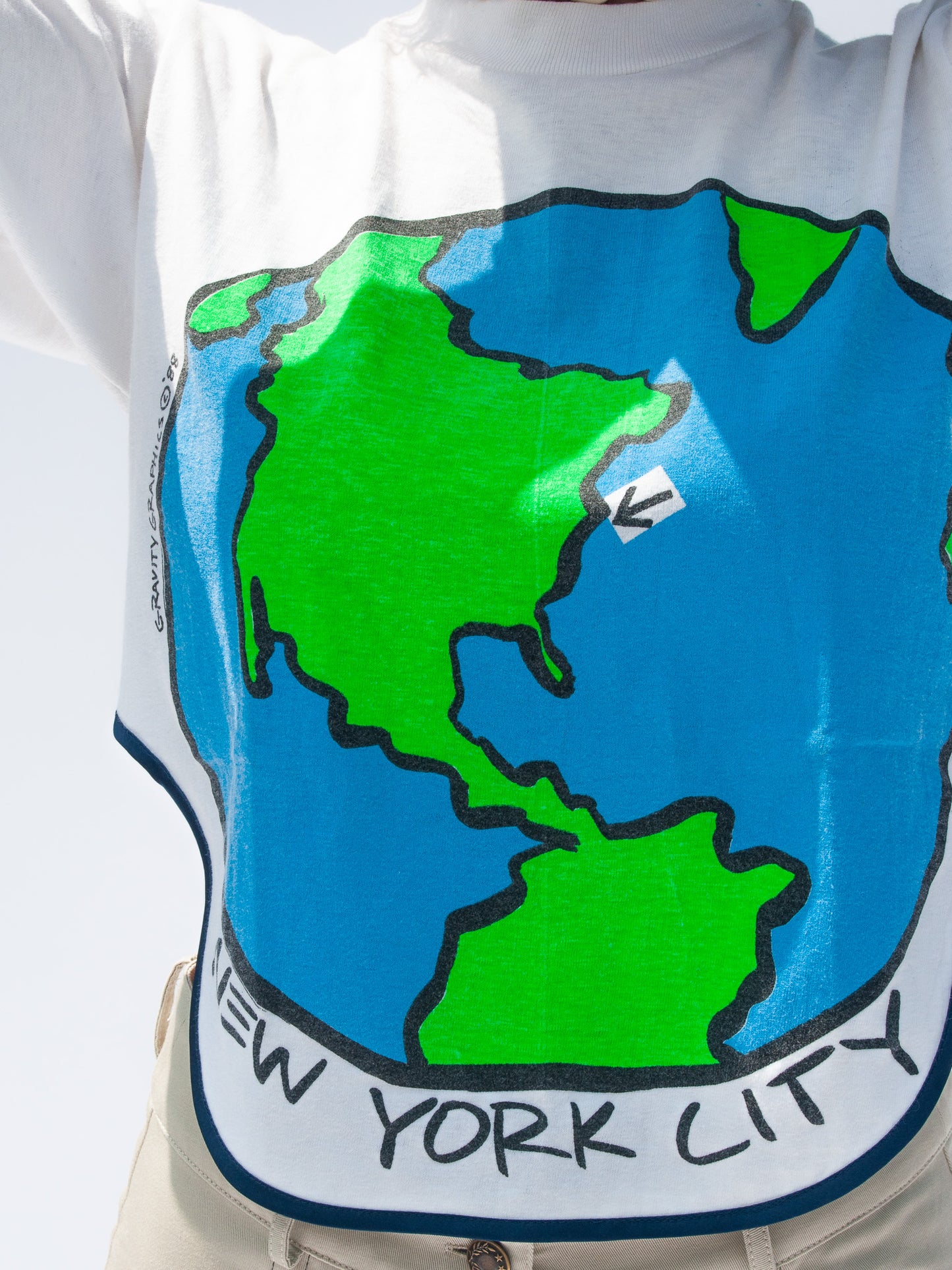 Street Style Cowgirl T-Shirt "NY is the World"