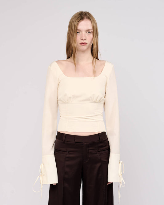 Item 26-0029 / Mae Top I (Cream)