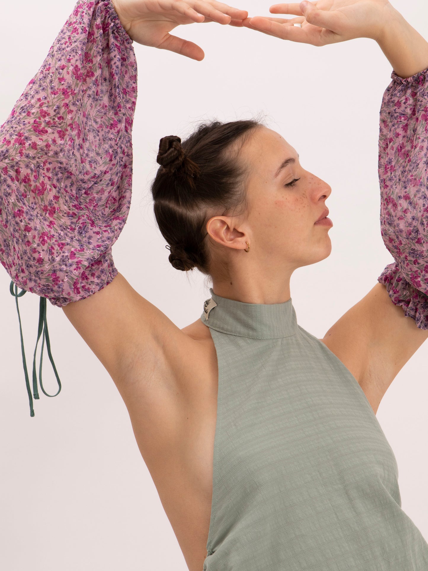 Lavanda Sleeves in Bloomy Pink