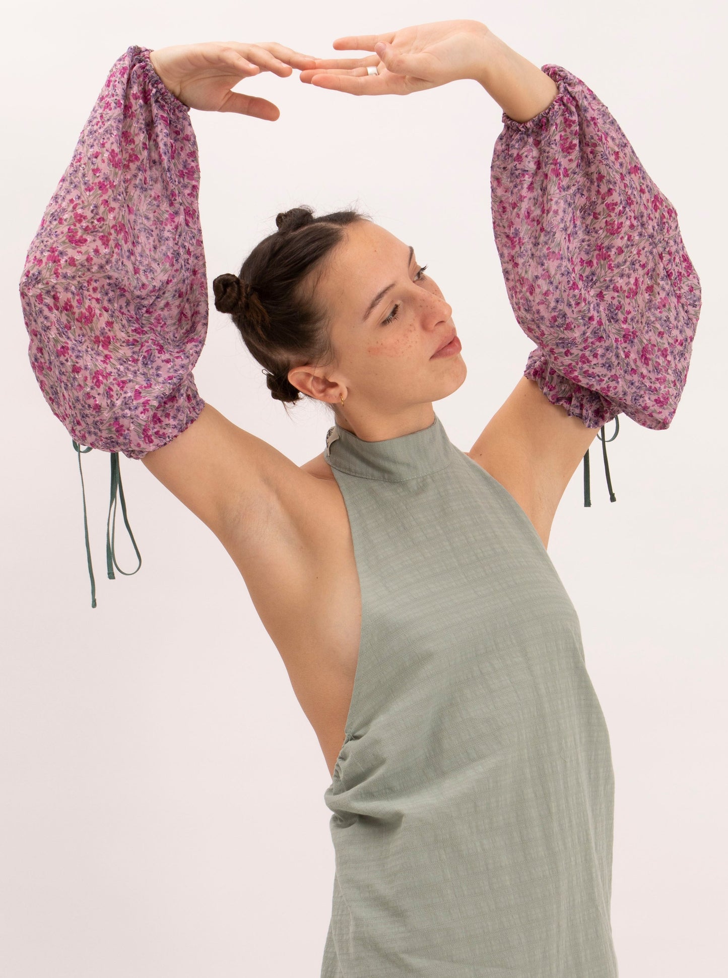 Lavanda Sleeves in Bloomy Pink