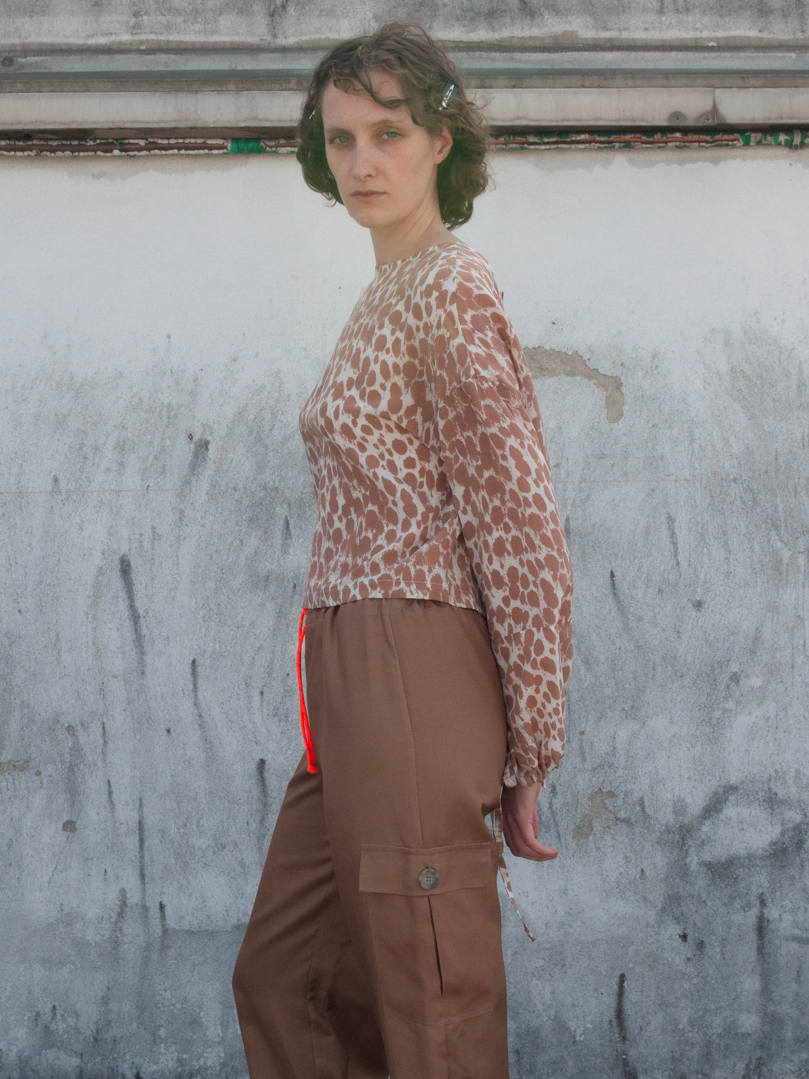 Jessie Blouse, side view, versatile, animalier, upcycled