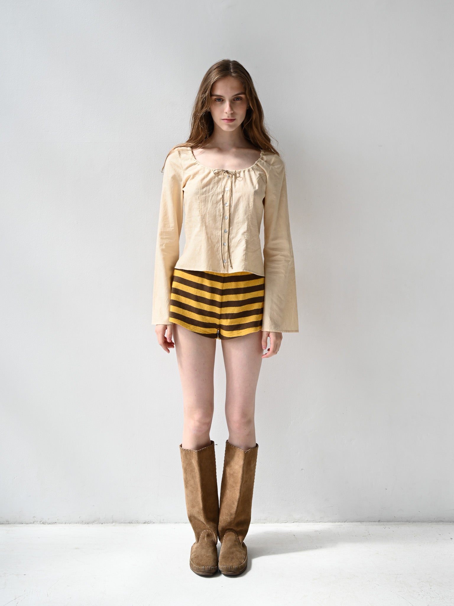 Item 26-007 / Nina Top III (Cream)
