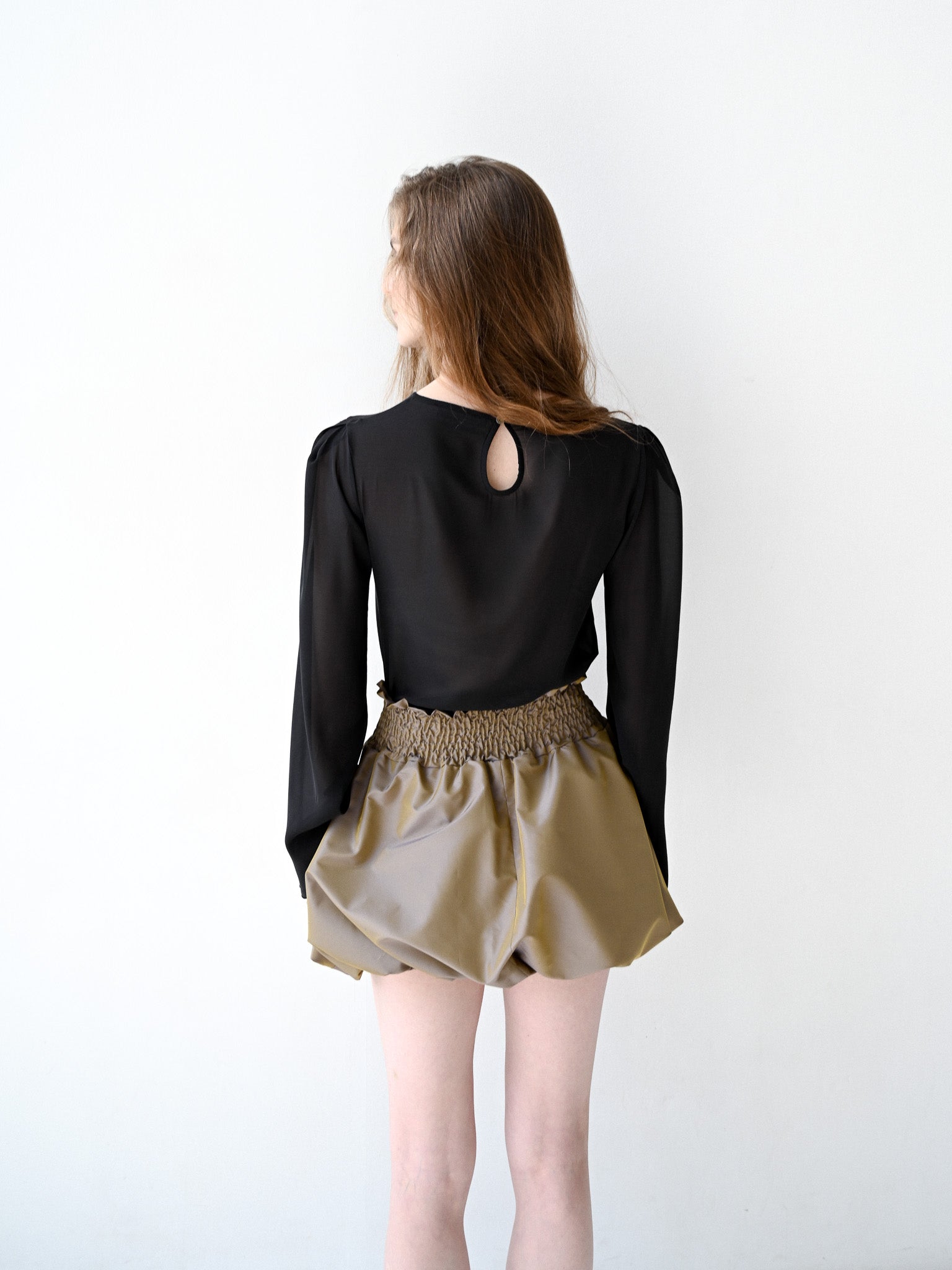 Item 26-006 / Elsa Top III (Black)
