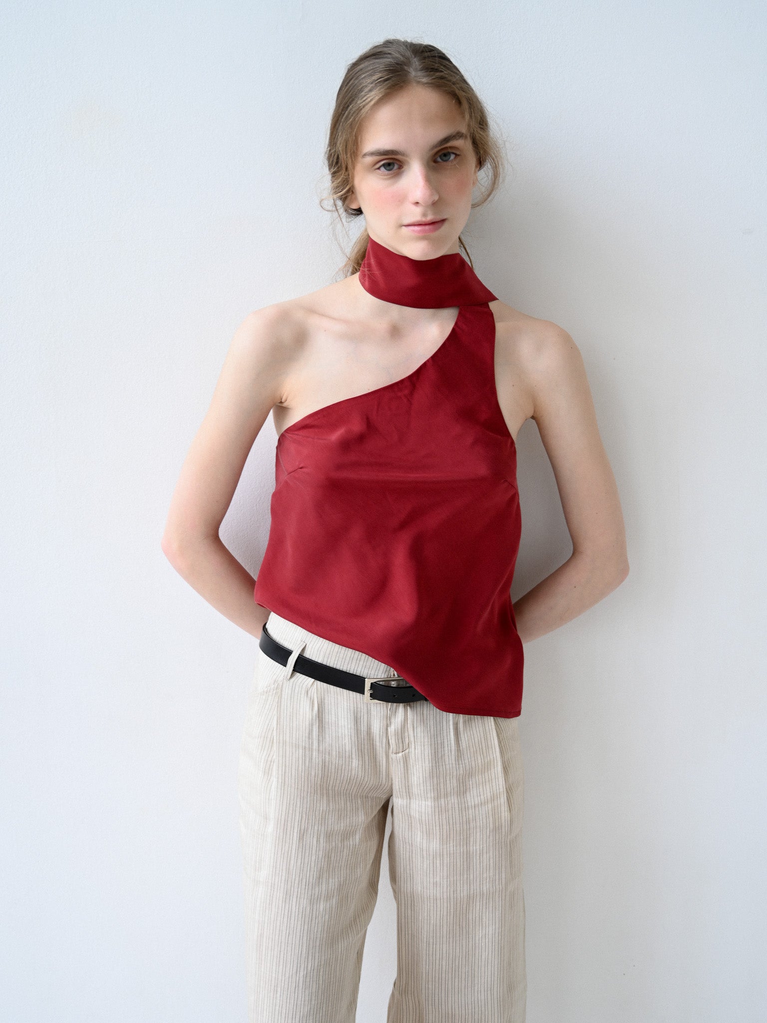 Item 26-005 / Antonia Top III (Cherry)
