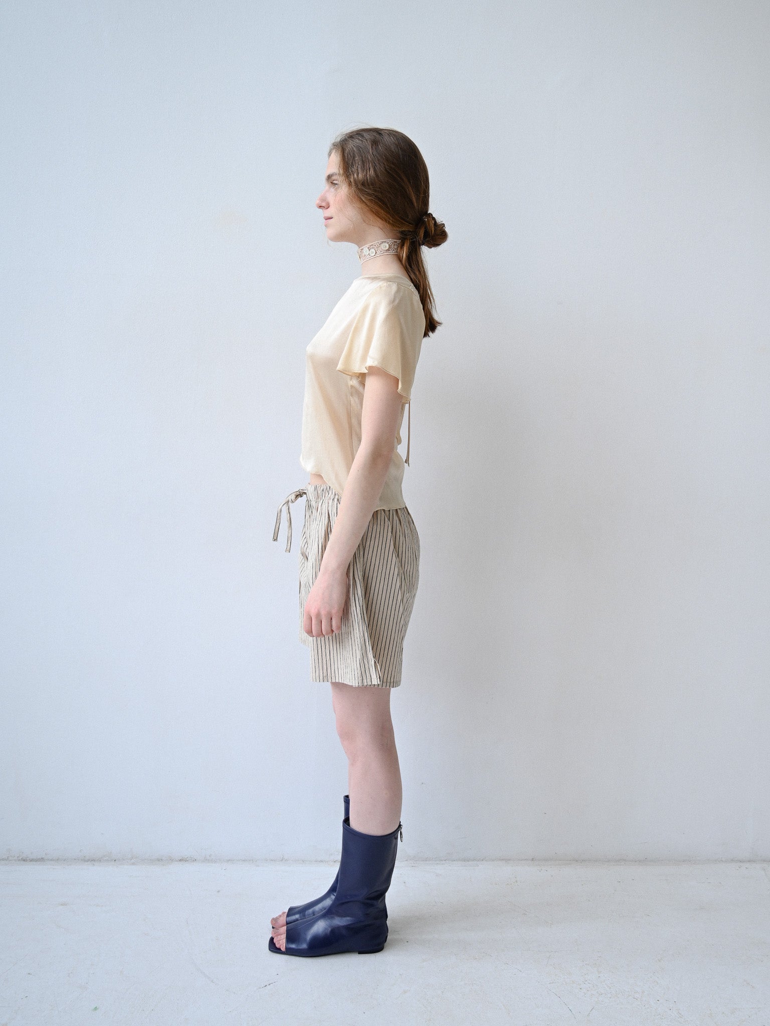 Item 26-010 / Kiara Top III (Ivory)