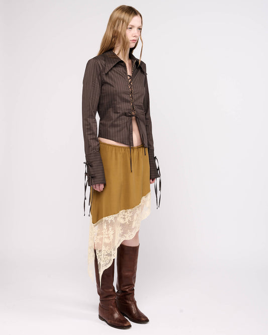 Item 26-0024 / Cindy Shirt II (Brown Pinstriped)