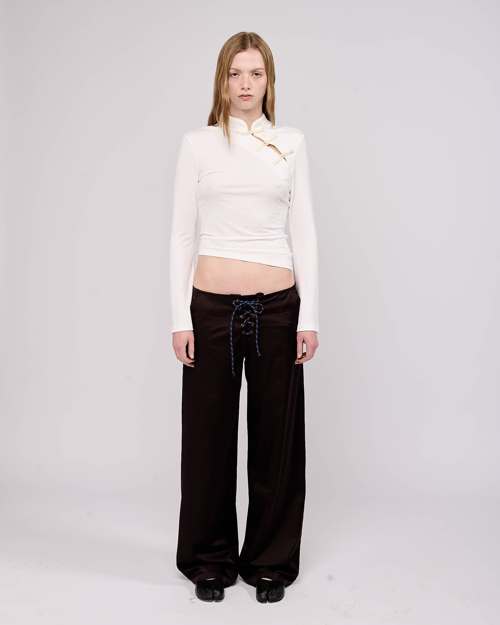 Item 26-0028 / Niki Top III (White)