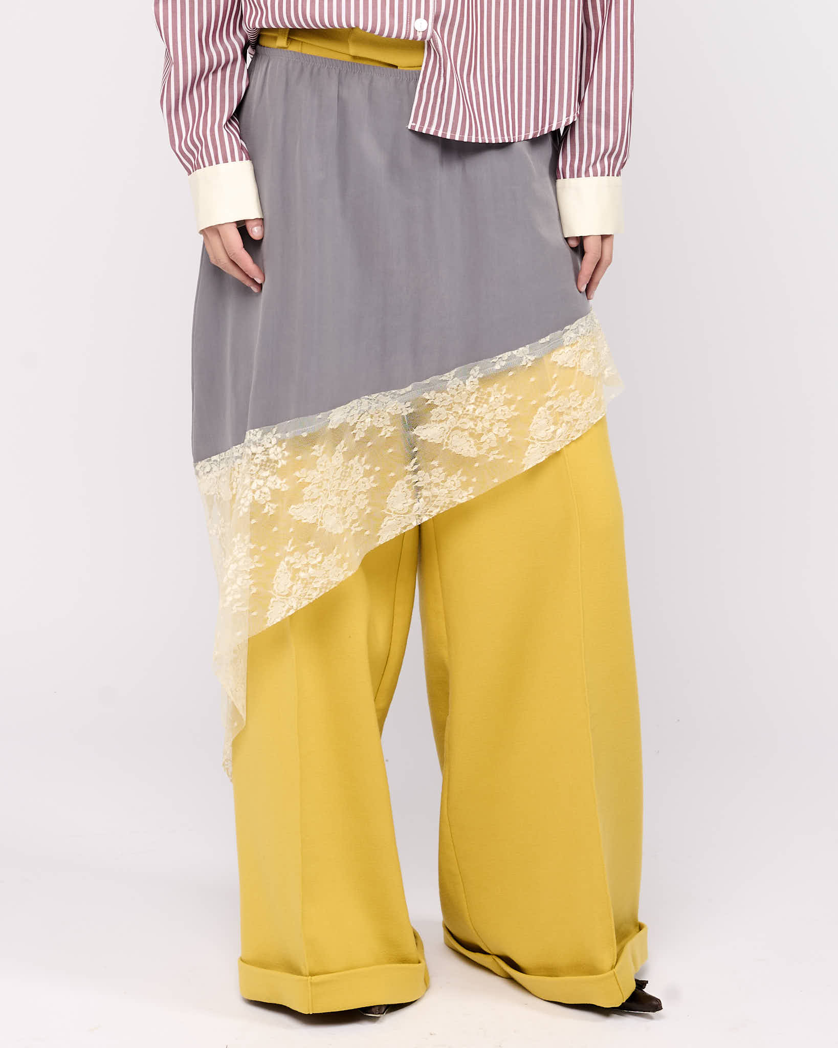Item 26-0041 / Tilda Skirt I (Sugar Paper)