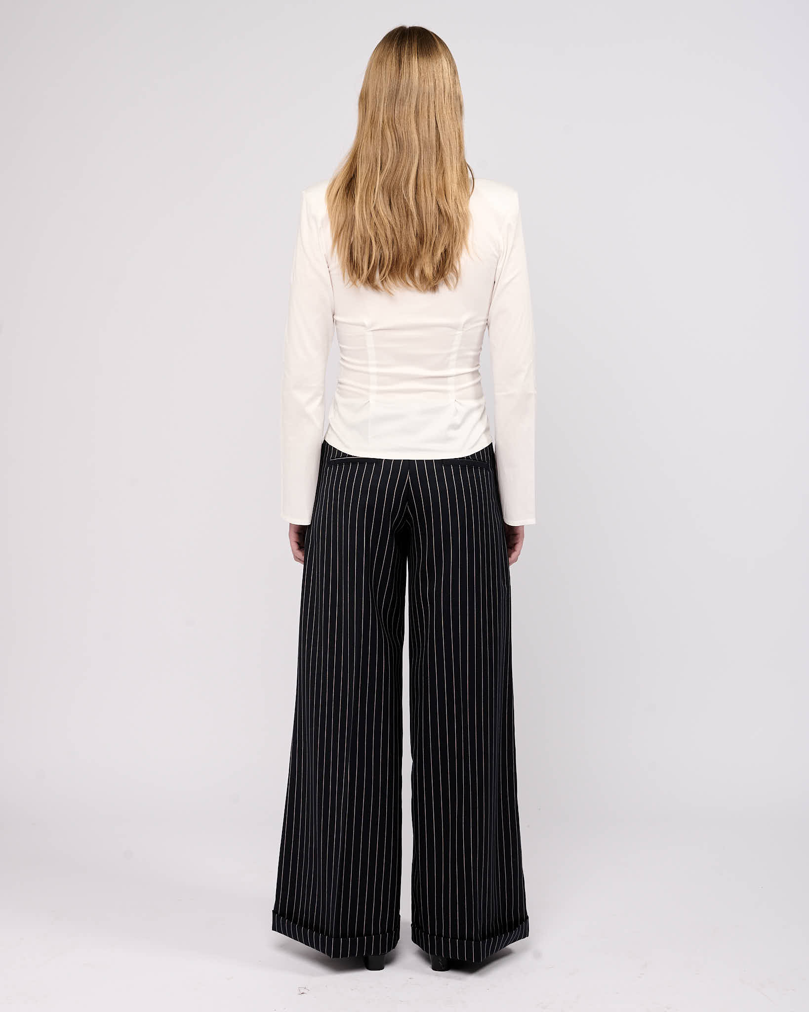 Item 26-0025 / Giorgina Shirt I (White)