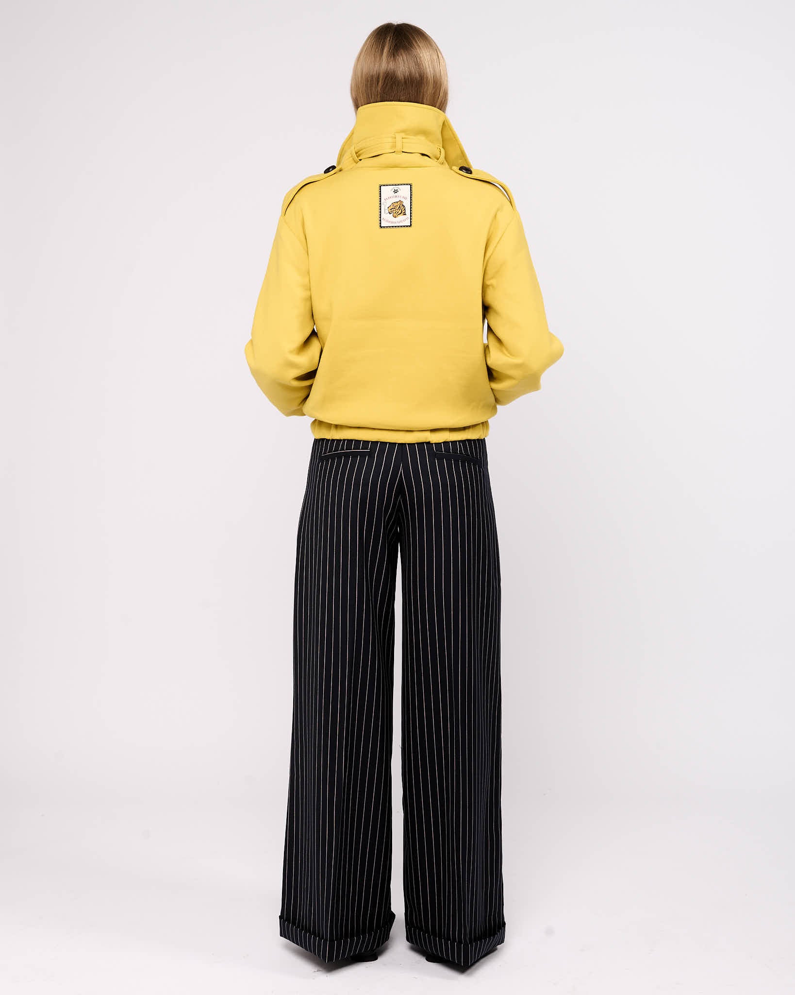 Item 26-0033 / Rei Bomber III (Lemon)