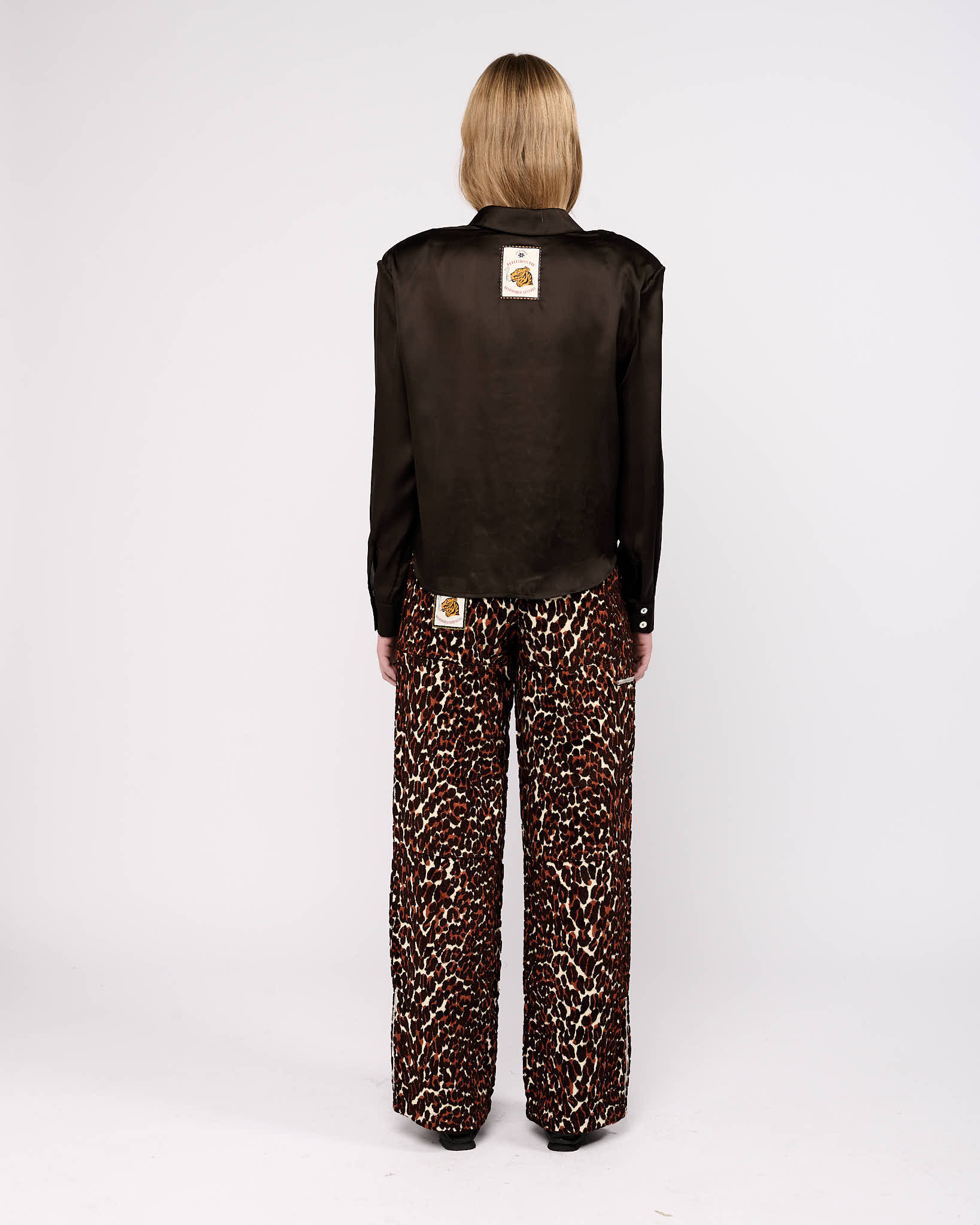 Item 26-0023 / Artemisia Shirt II (Brown)